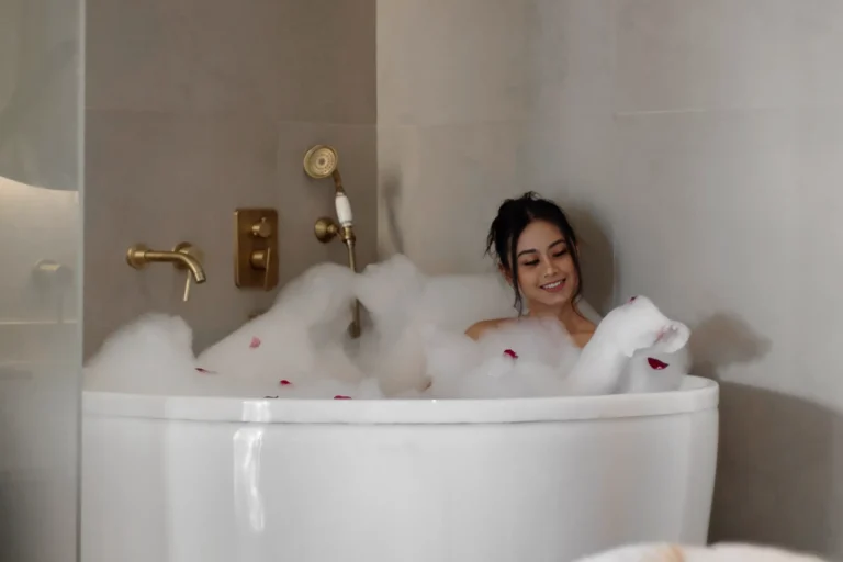 Flower bath in Ubud at Jaens Spa with fresh petals and luxury spa setting