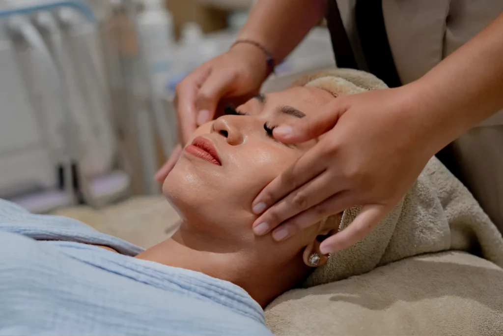 Jaens Spa - The Art of Wellbeing - https://jaensspa.com/wp-content/uploads/2026/02/cropped-Logo-Spa-Center.png