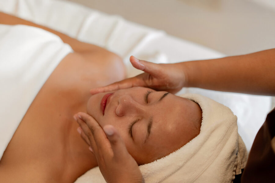 Relaxing beauty care facial at Jaens Spa Ubud