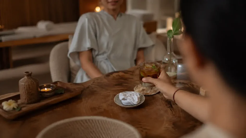 Jaens Spa Ubud facial treatment for glowing summer skin