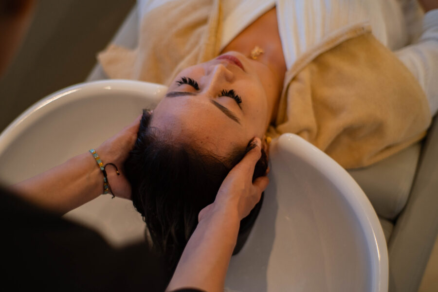 Head spa and scalp care treatment in Ubud Bali