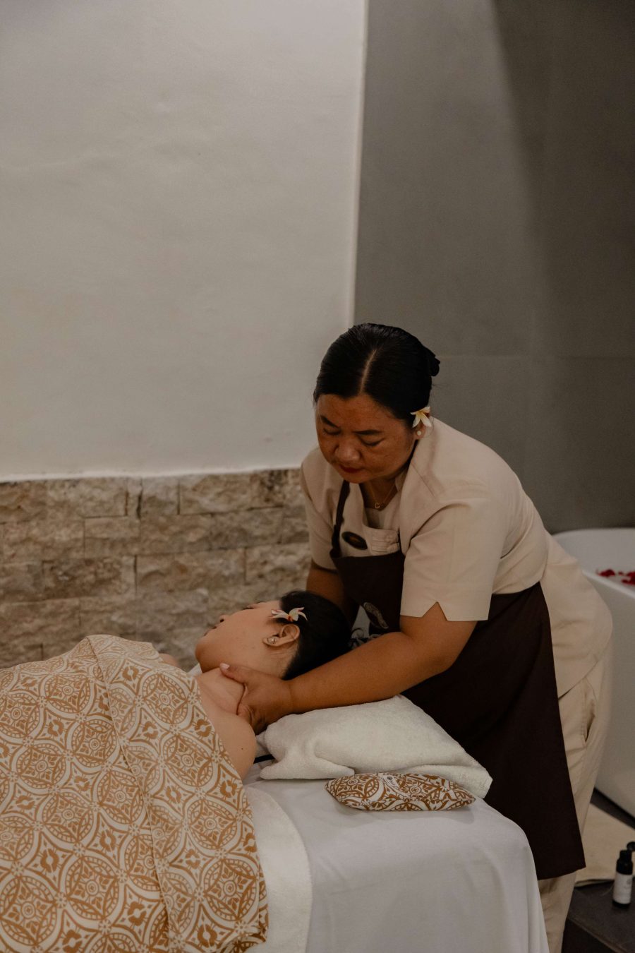 Relaxing massage spa in Ubud Bali