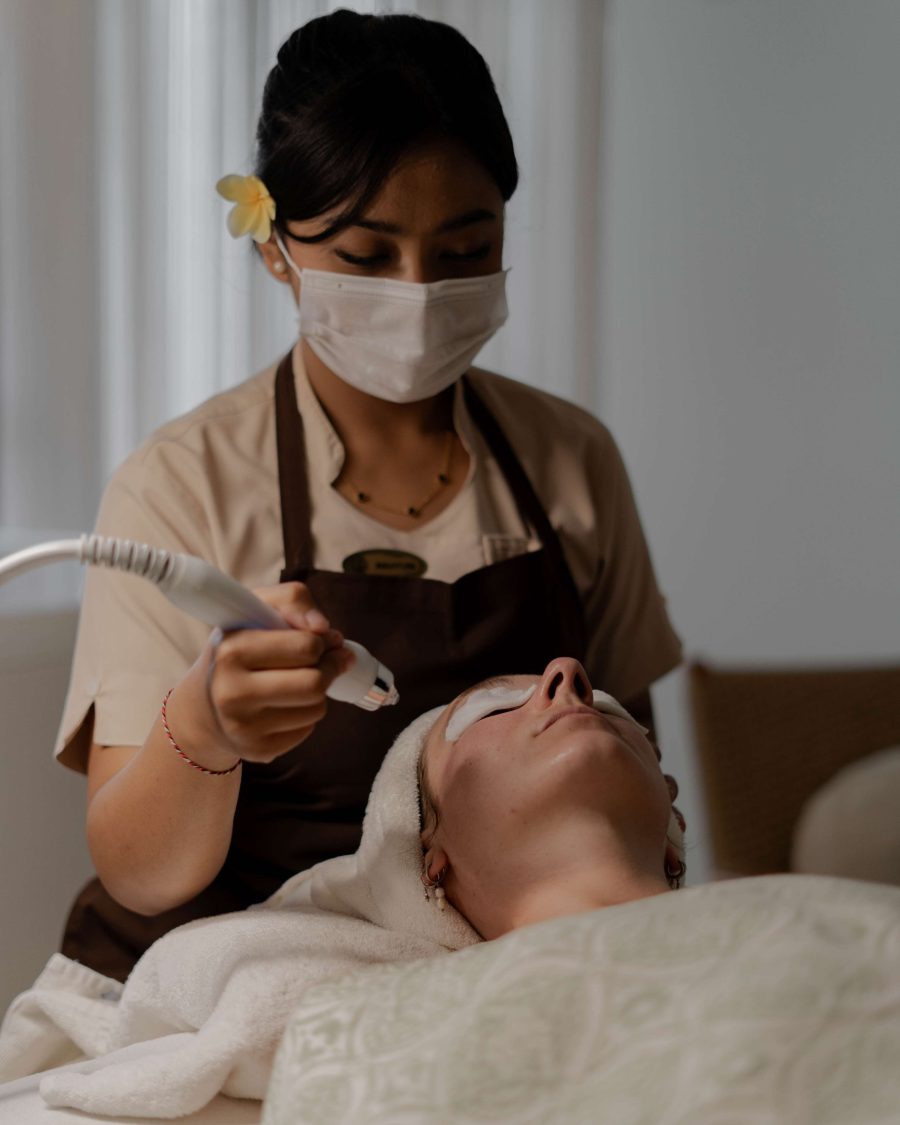 Relaxing facial spa experience in Ubud Bali